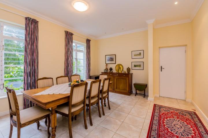 To Let 4 Bedroom Property for Rent in Constantia Western Cape